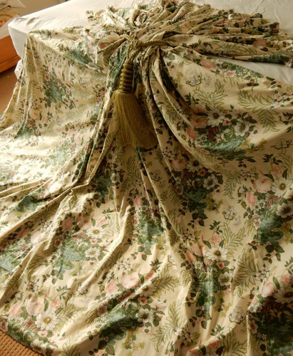 Baker single curtain - j,